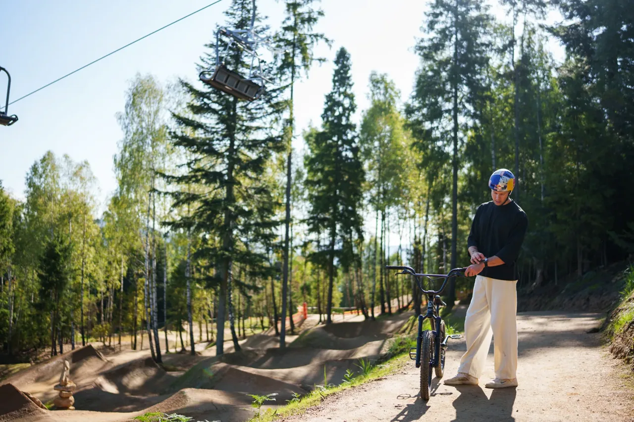 Huawei | On the bike | 6